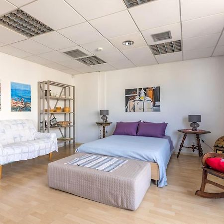 Downtown Spacious Loft Apartment Just 3 Minutes From City Centre Heraklion Zewnętrze zdjęcie